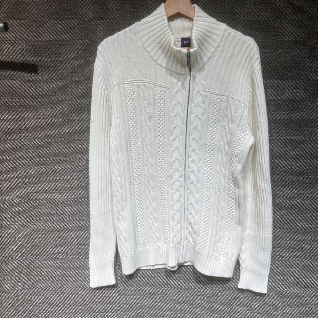 올드갭 언발란스 패턴 니트집업