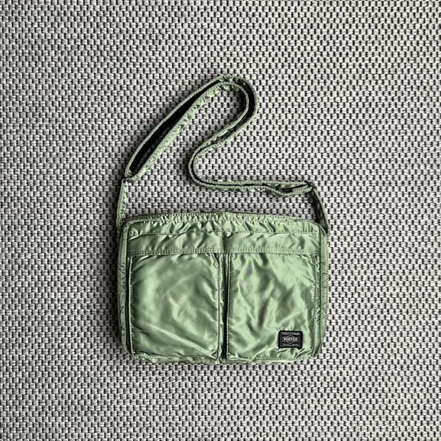 요시다 포터 PORTER 탱커 숄더백 L
