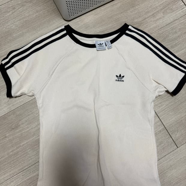 아디다스 아디컬러 와플 반팔