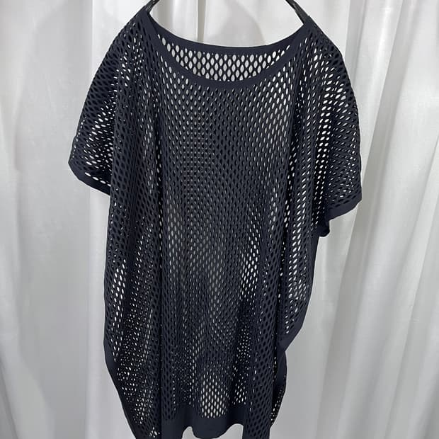 PLEATS PLEASE ISSEY MIYAKE