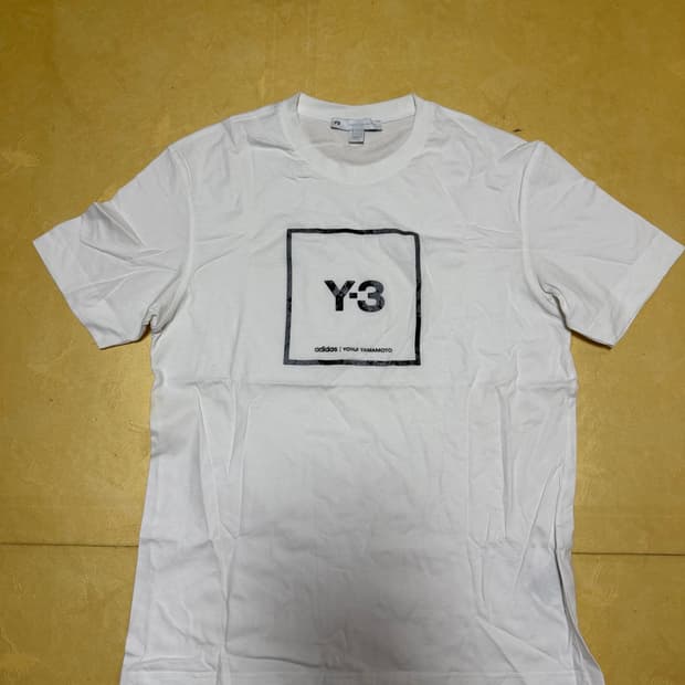 Y3 요지 야마모토 반팔 티셔츠 100