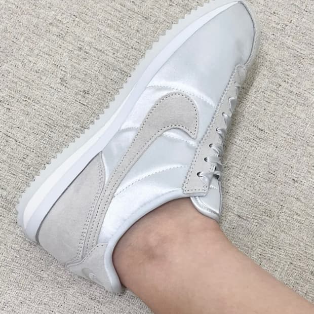 나이키 코르테즈 텍스타일 퓨어 플래티넘 화이트 FV5420-001 240