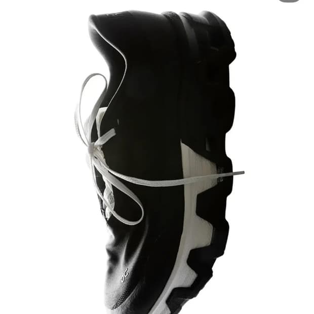 On Running x Post Archive Faction, 온파프