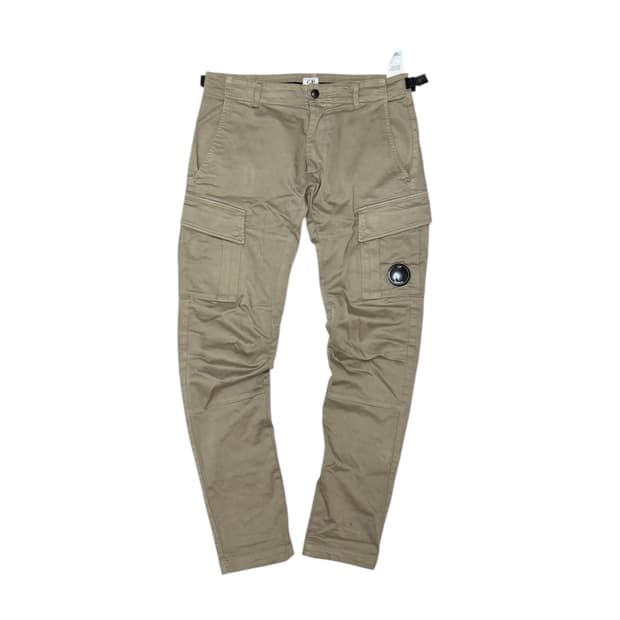 CP 컴퍼니 멀티포켓 카고팬츠 베이지