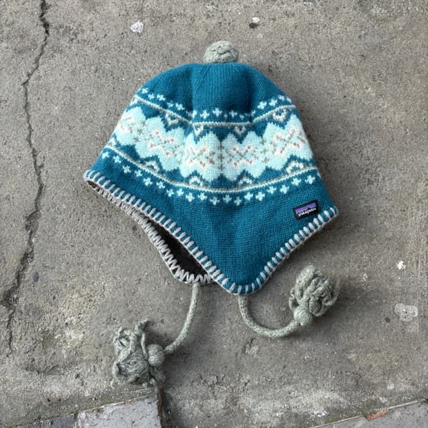 Patagonia 파타고니아 이어플랩 비니 모자