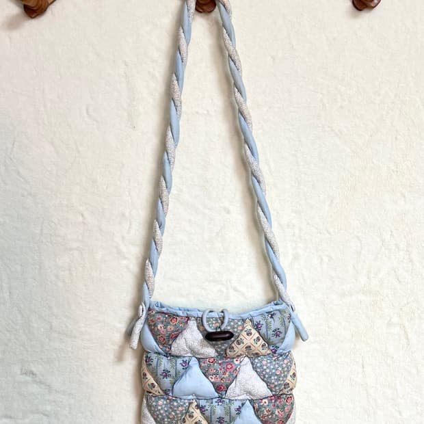 빈티지 모리걸 패치 하늘 크로스백