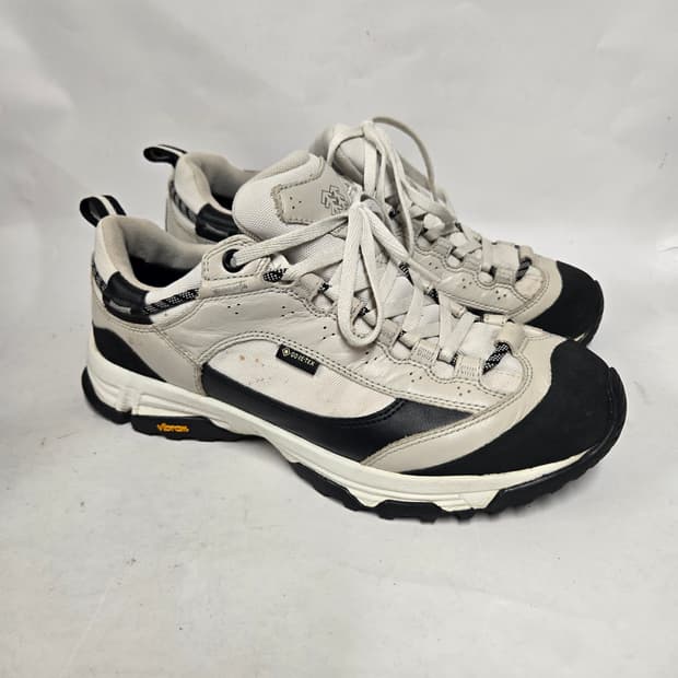 코오롱스포츠 비브람 고어텍스 등산화270