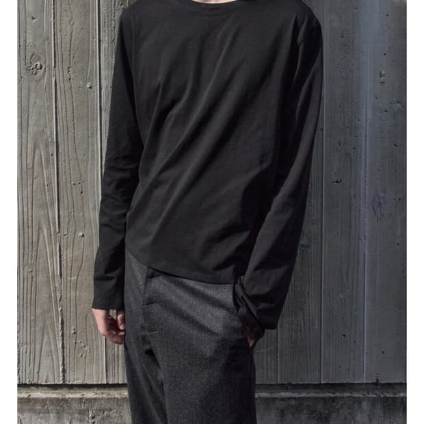 [3] 머듈 mudule 세미 롱슬리브 블랙