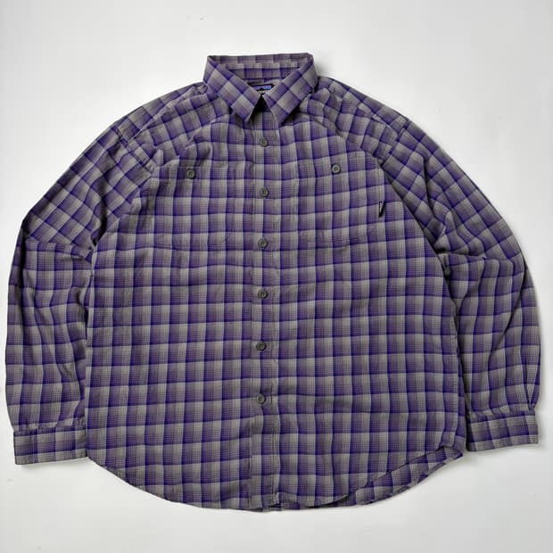 00s Patagonia Plaid Button Up Shirt