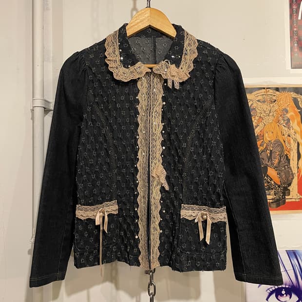 플라워 데미지 패턴 레이스 펄 데님 자켓 모리 러블리 오리엔탈