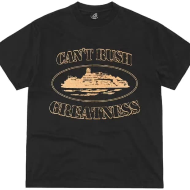 (L) 코르테이즈 센트럴씨 can't rush greatness 티셔츠