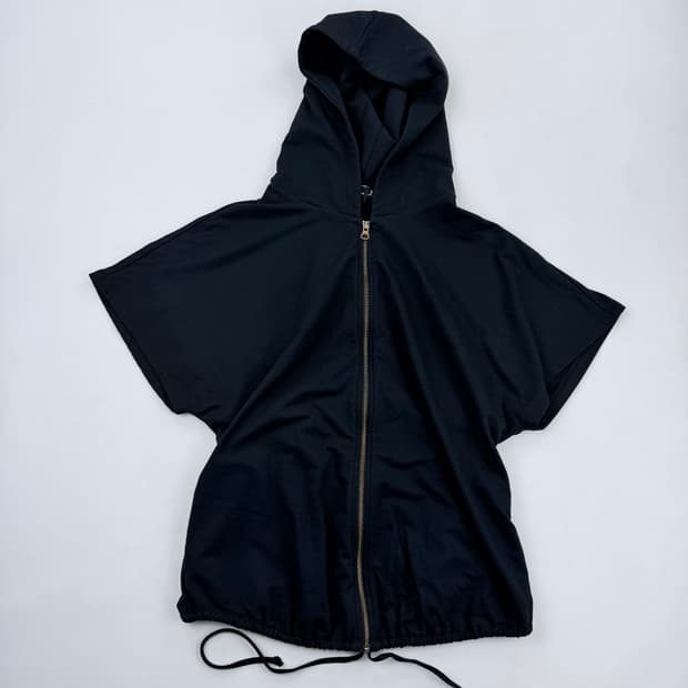 오클리 우먼 숏 슬리브 후드집업