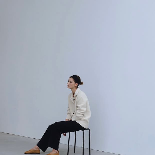 문달 Benetta Cardigan in Ivory