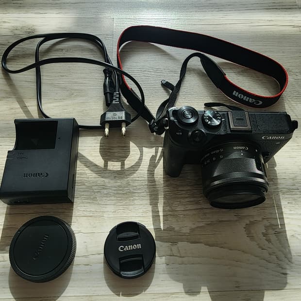 캐논 EOS M6 MARK II + 번들렌즈(15-45) 미러리스셋 팜