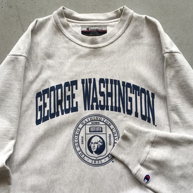 2000’s  Champion Reverse Weave Sweat 