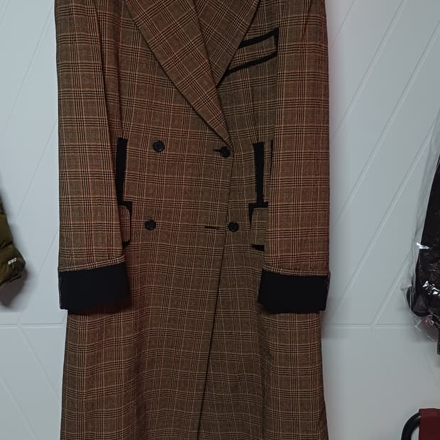 마르지엘라 브라운 체크 모직코트 