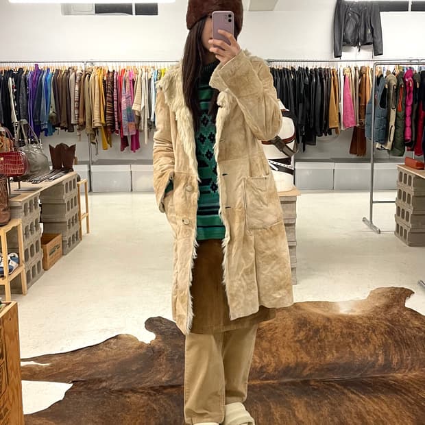 BENETTON suede fur coat 인조 스웨이드 퍼 코트 무스탕