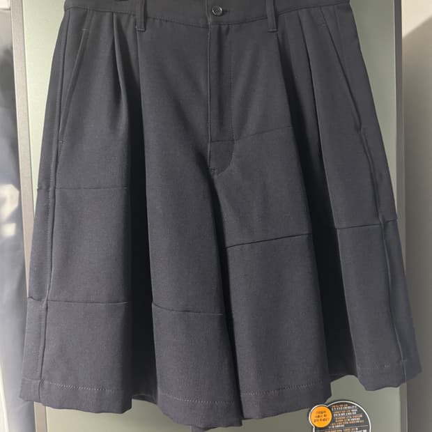[M] 꼼데가르송 셔츠 라인 반바지
