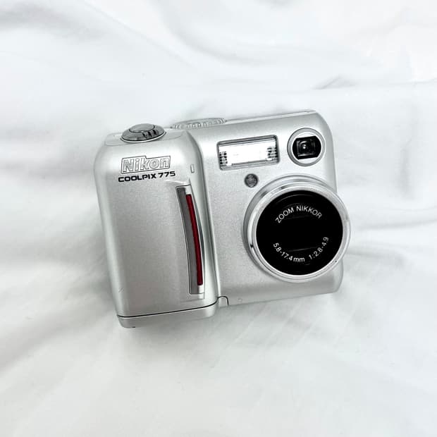 풀박스!!) 니콘 쿨픽스 Nikon Coolpix 775