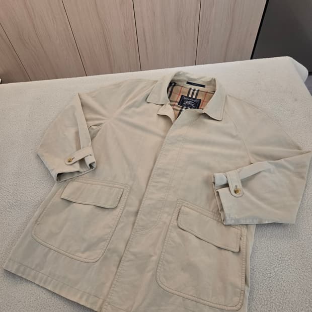버버리 베이지 트렌치 하프코트 XL