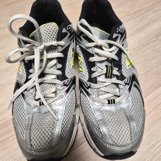 뉴발란스 530 실버 옐로우 235mm 운동화