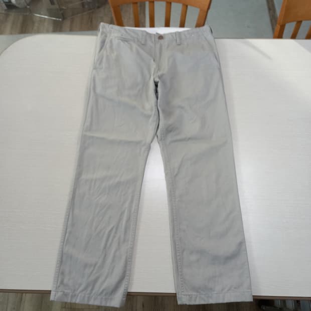 32 유니끌로 치노팬츠 연베이지 32-264