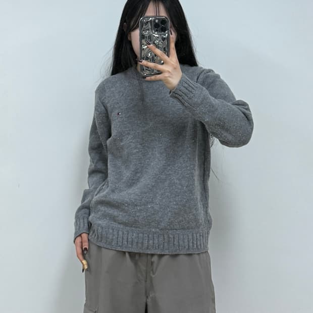 타미힐피거 램스울 크루넥 니트 그레이 E19