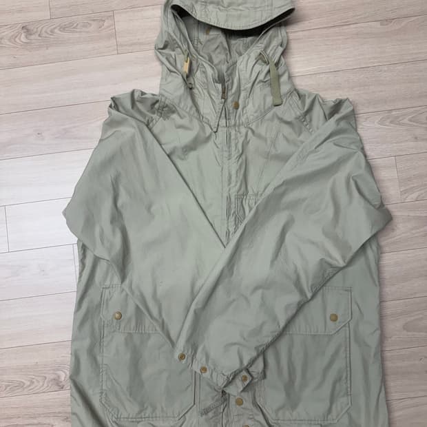 엔지니어드 가먼츠 아틀란틱 파카 M