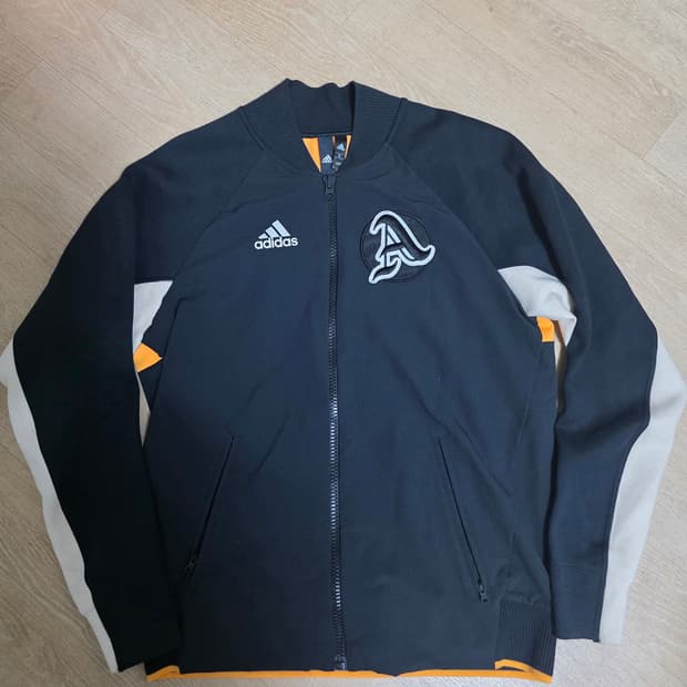 아디다스 VRCT 자켓 XL