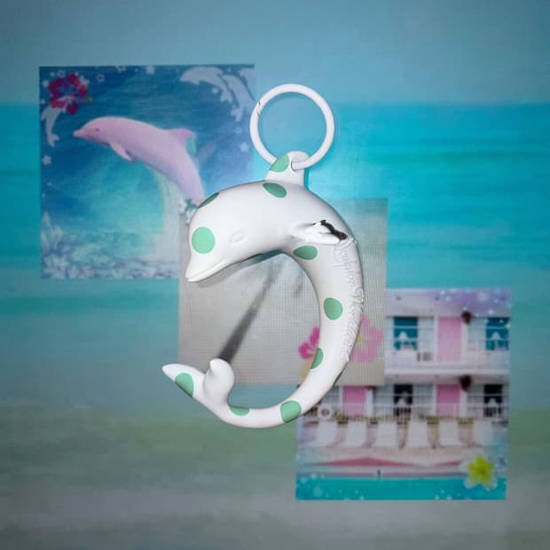 Dolphin Bangle Dot (Keyring)