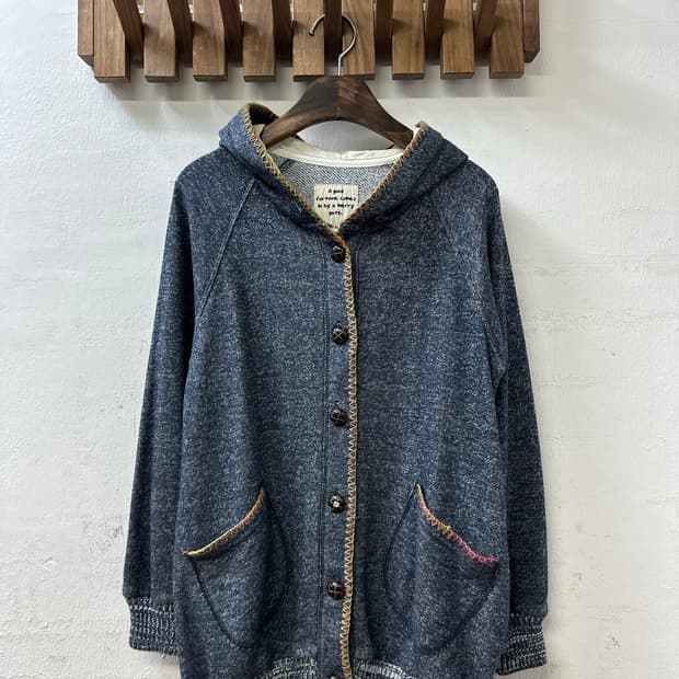 일본빈티지 멀티 스티치 디테일 니트 빵단추 후드 집업