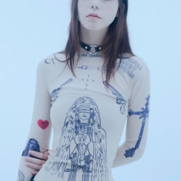 클럿스튜디오 수녀와 총 타투 탑