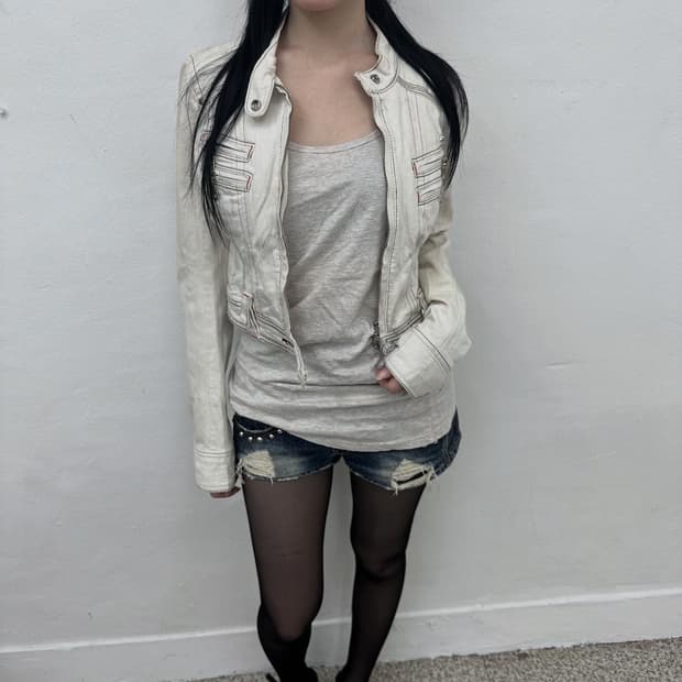 multi pocket detail short denim jacket
