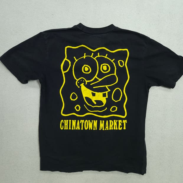 차이나타운마켓 스폰지밥 반팔 XL