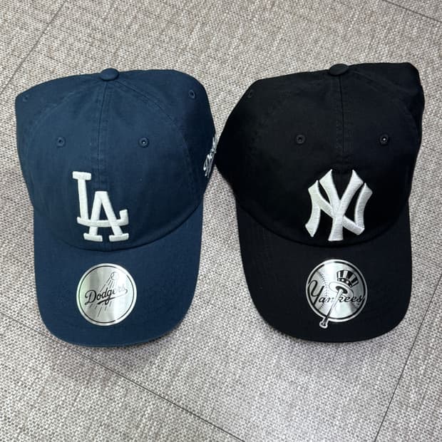 MLB LA 다저스 뉴욕 양키스 볼캡 모자 새상품 블랙 네이비
