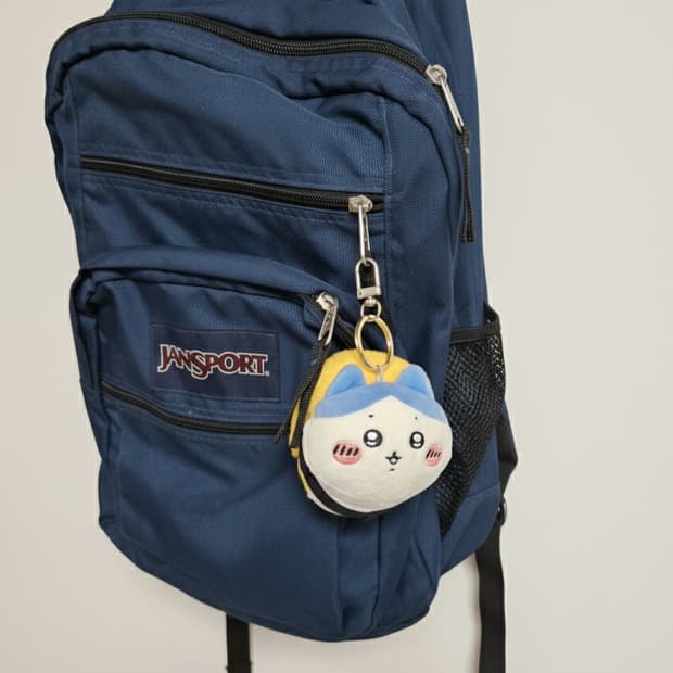 진스포츠 빅스튜던트 백팩 네이비(치이카와 하치와레 키링 포함)가방