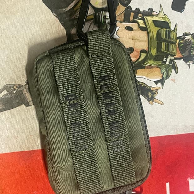 휴먼 메이드 밀리터리 카드 케이스 올리브 드랩