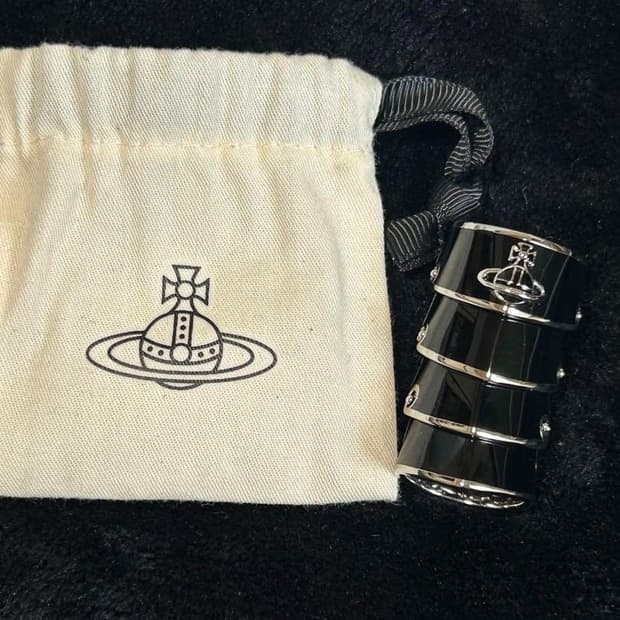 비비안웨스트우드 아머링 M size 풀구성