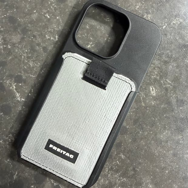 프라이탁 아이폰16프로 케이스