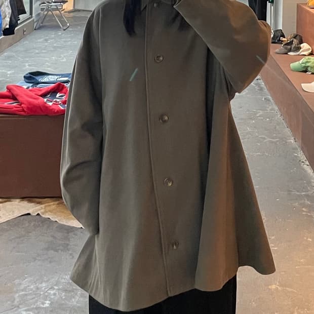 프릭스스토어 폴리 스테인 칼라 코트 H2251