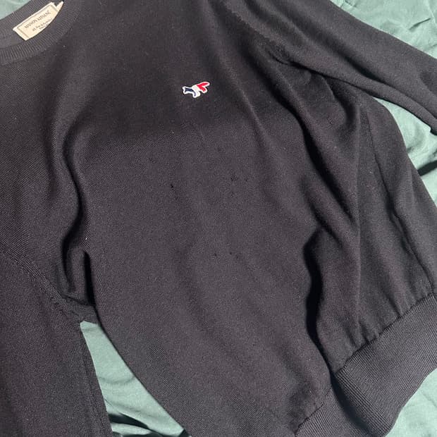 메종키츠네 폭스 패치 클래식 라운드넥 긴팔 니트