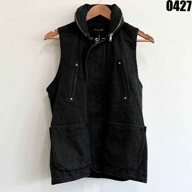 이자벨마랑 코튼 린넨 혼방 후드 베스트 블랙 0 0427