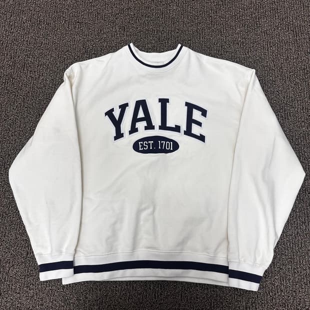YALE 예일 맨투맨 아이보리 M