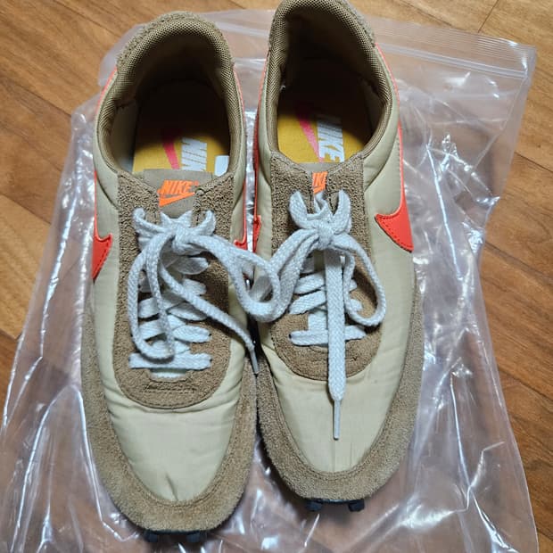 나이키 데이브레이크 베주 275