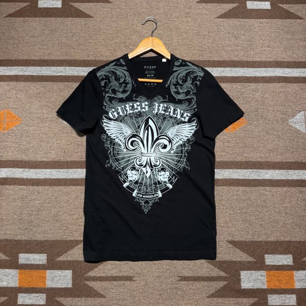 Guess 게스 00s 슬림핏 반팔 s