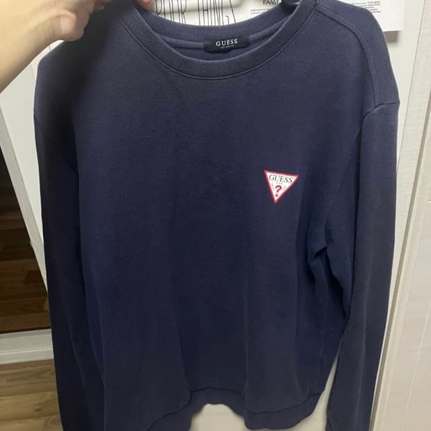 GUESS 맨투맨 / 남성 L