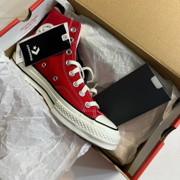 컨버스 척 70 하이 (에나멜 레드)