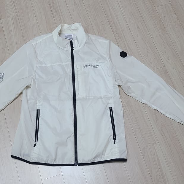 디스커버리 바람막이 