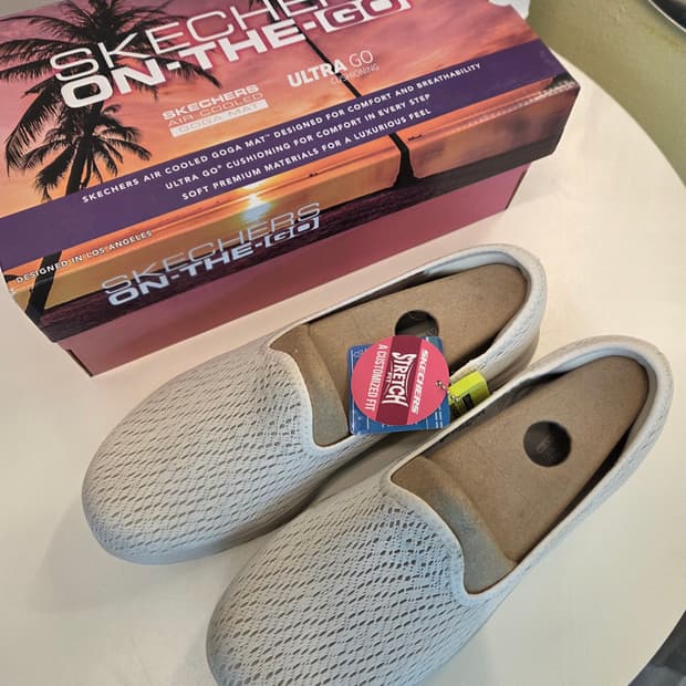 스케쳐스 고 워크 슬립인스 운동화