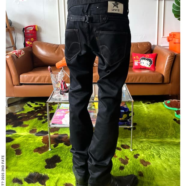 2000s Levis Japan Cinch-Back Black Jeans